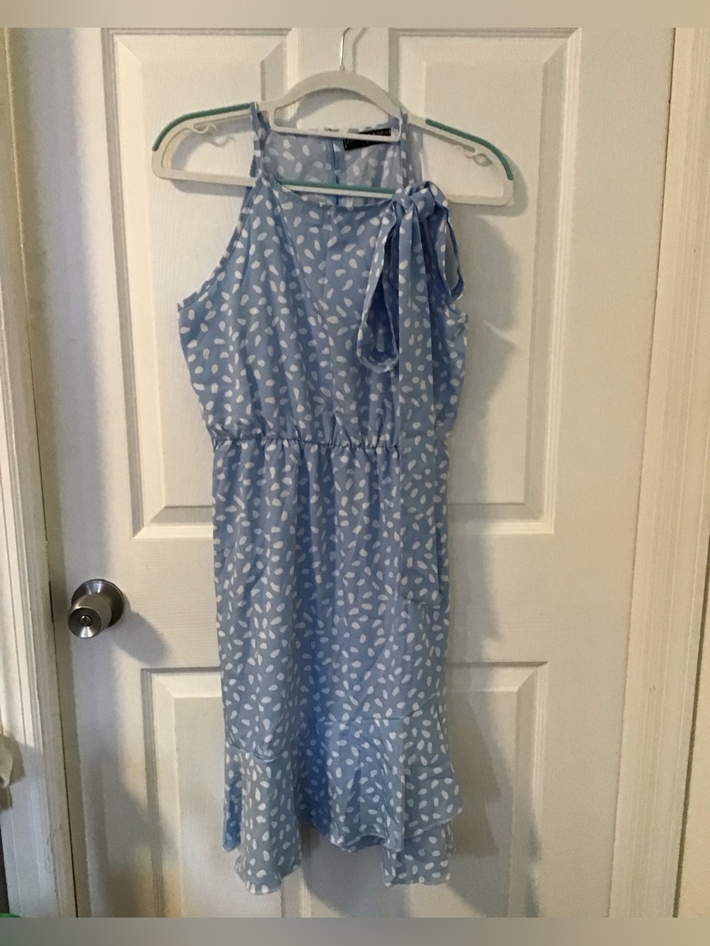 NWOT! Light Blue Halter Midi Dress with White Leaf Print
